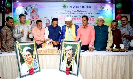 এই মহীয়সী নারী মাতৃস্নেহে মুক্তিযোদ্ধাদের বুকে আঁকড়ে রেখেছেন
