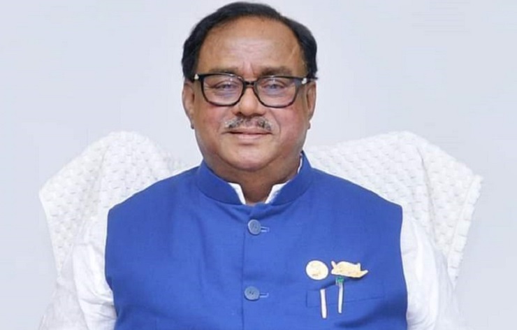  স্মার্ট বাংলাদেশ গড়তে জনগণ আবার শেখ হাসিনাকেই নির্বাচিত করবে : খাদ্যমন্ত্রী