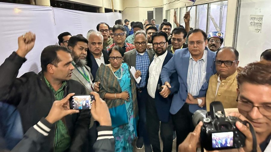 প্রেসক্লাবের সভাপতি ফরিদা ইয়াসমিন, সাধারণ সম্পাদক শ্যামল দত্ত
