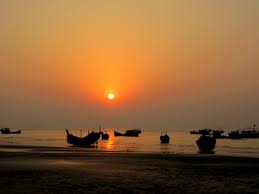 নানান রকম বৈচিত্র্য পরিপূর্ণ 