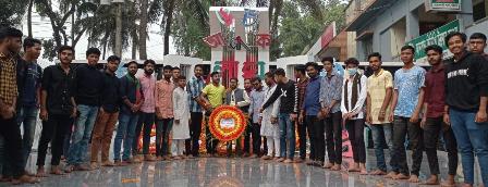 মহান শহীদ দিবস ও আন্তর্জাতিক মাতৃভাষা দিবসে বোয়ালখালী উপজেলা, পৌরসভা ও কলেজ ছাত্রলীগের  শ্রদ্ধা নিবেদন