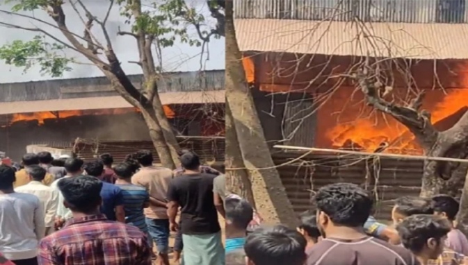 এক সপ্তাহের ব্যবধানে ফের আগুন সীতাকুণ্ডে ইউনিটেক্স তুলার গোডাউনে আগুন ক্ষয়ক্ষতি ১০০ কোটি টাকা