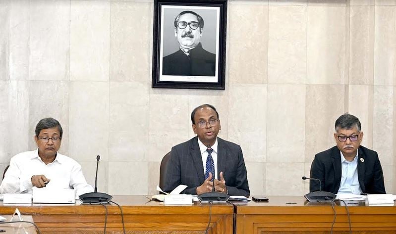  বাংলাদেশে জাপানী বিনিয়োগ চায় ঢাকা