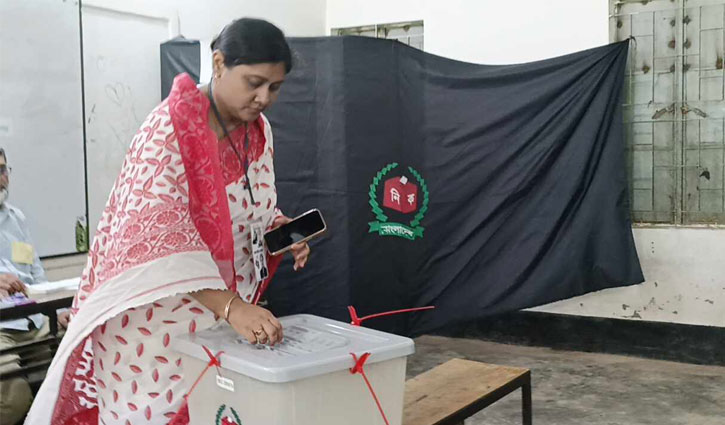 ঢাকা-১৭ আসনের উপনির্বাচনে ভোট পড়েছে ১১ দশমিক ৫১ শতাংশ