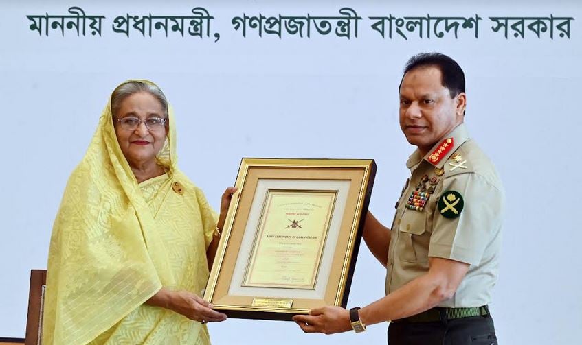 সেনাবাহিনী কাজের মাধ্যমে জনগণের আস্থা অর্জন করেছে : প্রধানমন্ত্রী   