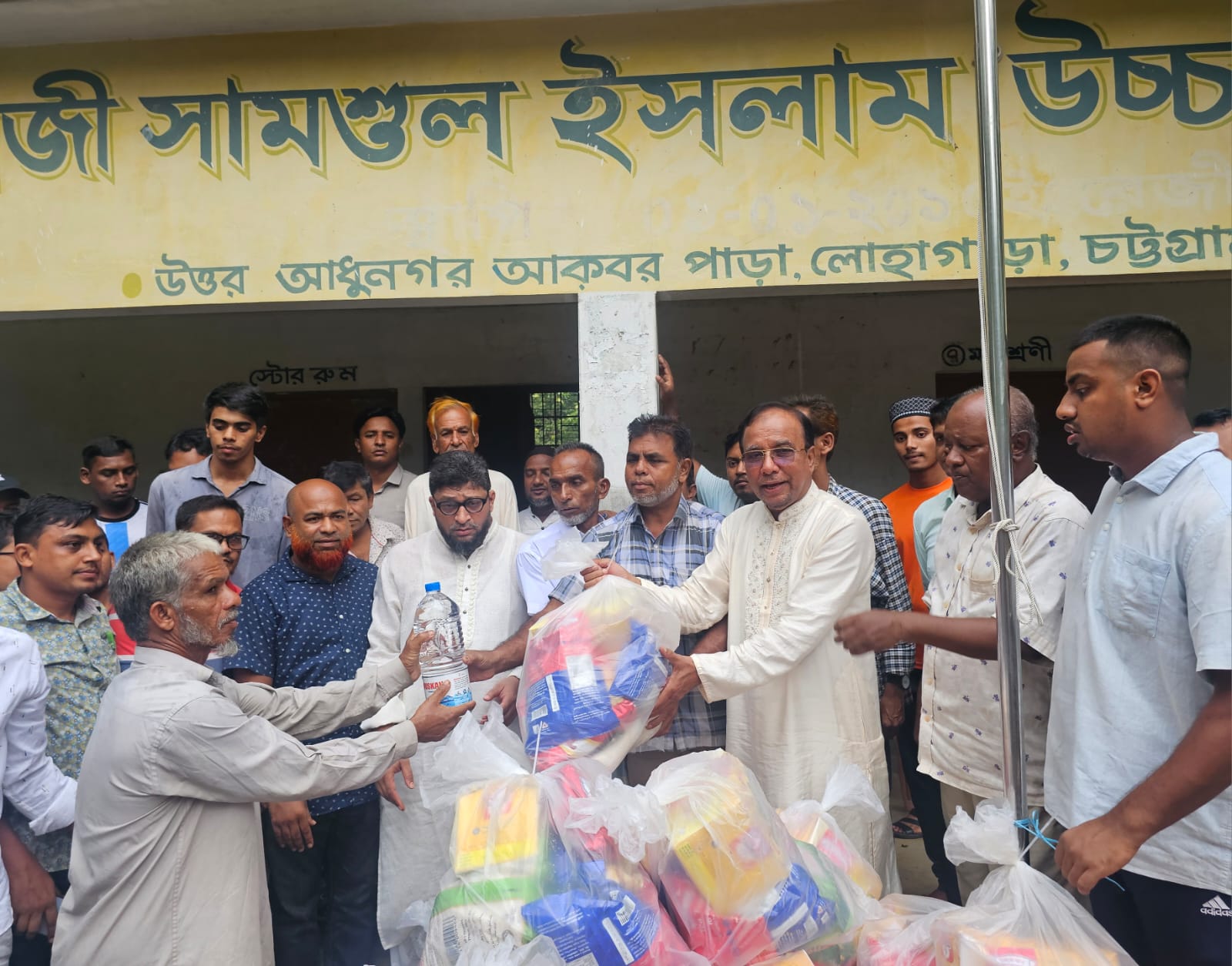 উৎসবে বা দূর্যোগে আমি আপনাদের পাশে অতীতের ভবিষ্যতেও সবসময় থাকতে চাই - মোতালেব সিআইপি