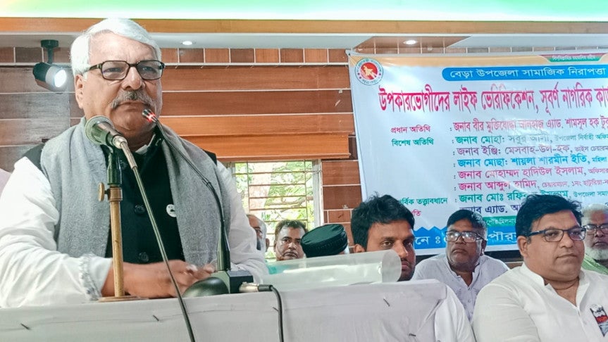  আ.লীগ দুর্বল হলে দেশের অস্তিত্ব হুমকির মুখে পড়বে : ডেপুটি স্পিকার