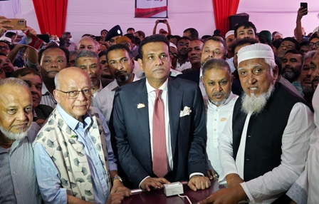 ভালো চিকিৎসা নিশ্চিত করতে পারলে মানুষ আর বিদেশ যাবে না -ভূমি মন্ত্রী