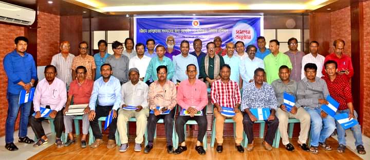 চট্টগ্রাম প্রেস ক্লাবে দুই পর্বে ৬ দিনের প্রশিক্ষণ সম্পন্ন