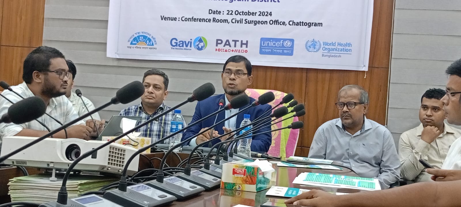 চট্টগ্রামের ৪৩৮৮ স্কুলে দেওয়া হবে জরায়ুমুখী ক্যান্সারের টিকা