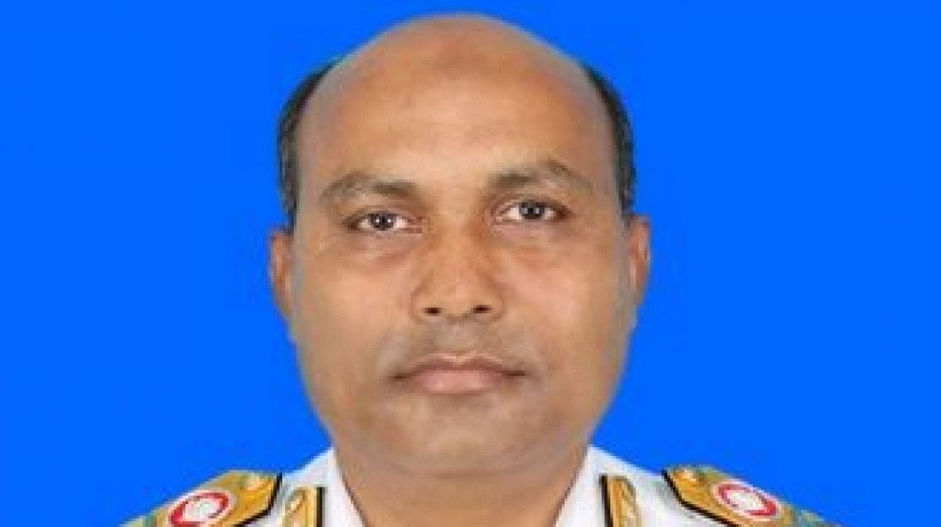 শেখ পরিবারের  আস্থাভাজন বন্দর চেয়ারম্যান বহাল তবিয়তে