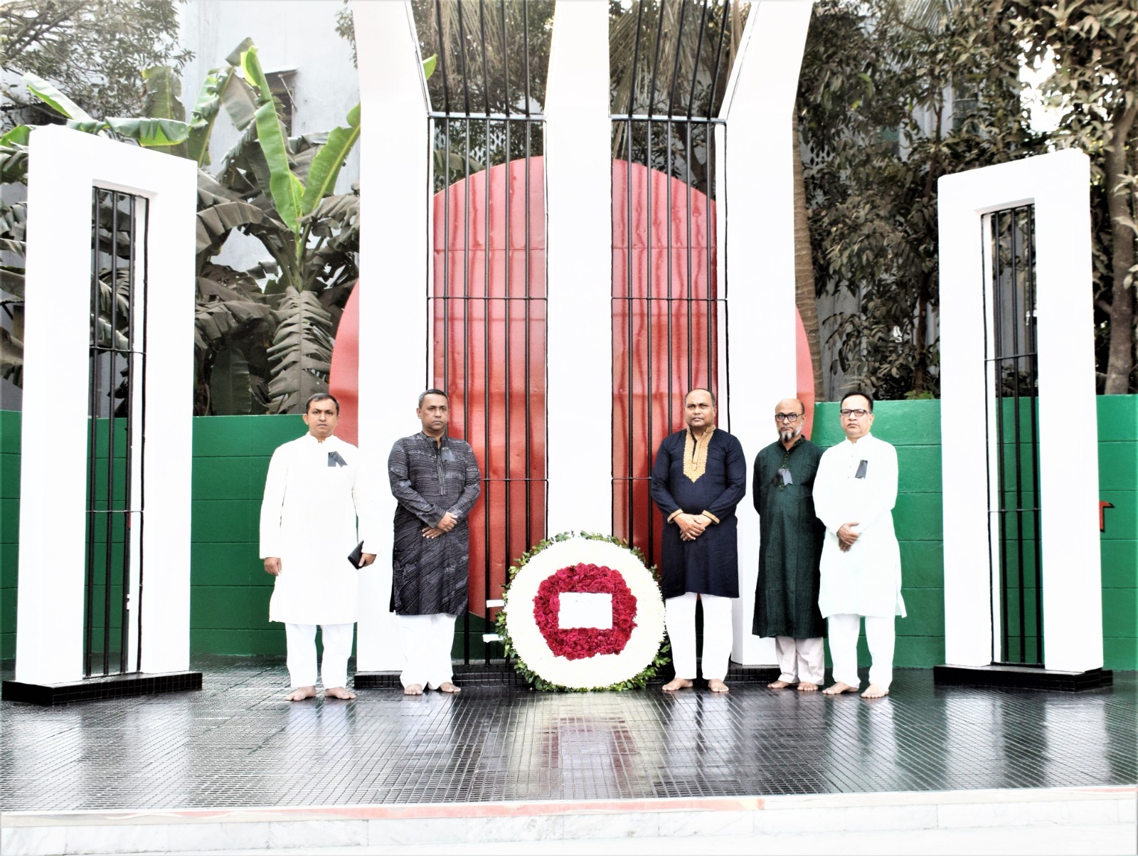 মহান শহীদ দিবস ও আন্তর্জাতিক মাতৃভাষা দিবসে  চবকের দিনব্যাপী কর্মসূচী পালন          