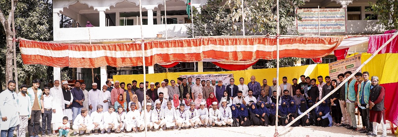 বেতাগী আনজুমানে রহমানিয়া লায়ন্স ইম্পেরিয়াল সিটি ও আই্ওয়াইসিএম’র যৌথ ফ্রি মেডিকেল ক্যাম্প