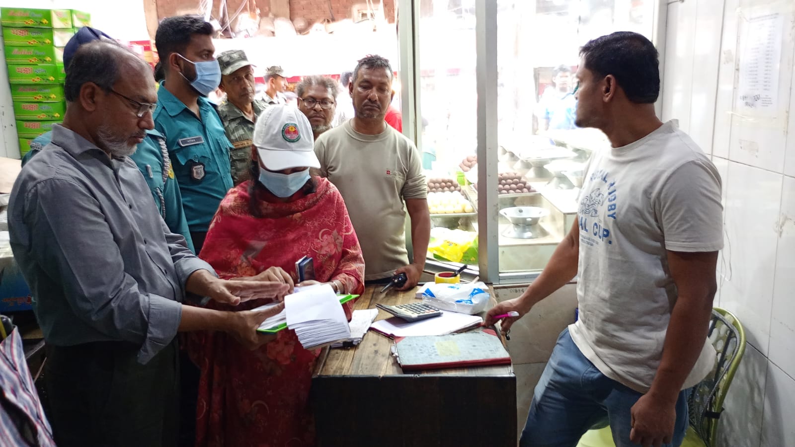 মক্কা সুইটসকে ১০ হাজার টাকা জরিমানা