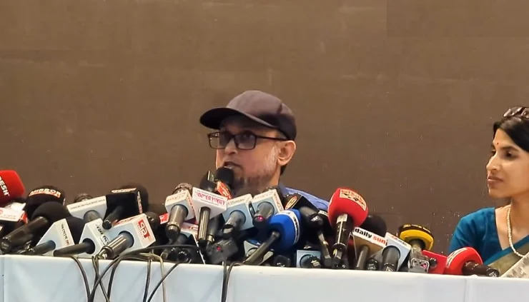  এবারের নববর্ষ বিশ্বের শান্তি কামনায় উদযাপিত হবে: সংস্কৃতি উপদেষ্টা