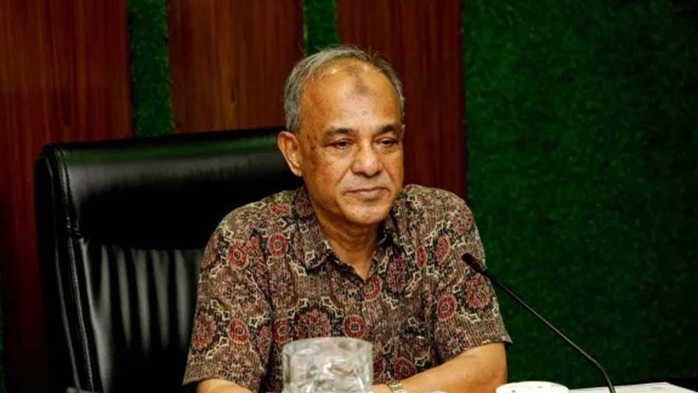 অধ্যাদেশ নিয়ে স্বরাষ্ট্র উপদেষ্টা: সময়ের প্রয়োজনে অনেক কিছুই পরিবর্তন হয়