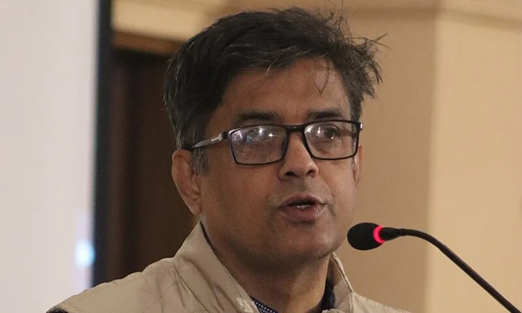 ‘যতক্ষণ দুঃখ প্রকাশ না করছো, তোমরা শান্তি পাবে না’: আওয়ামী লীগকে শফিকুল আলম
