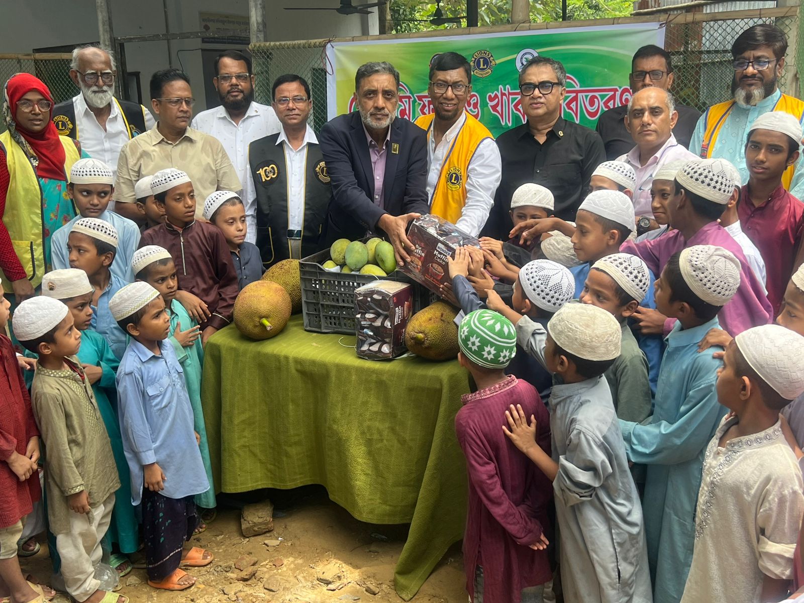 সেবাবর্ষের প্রথমদিনে লায়ন্স ক্লাব বাকলিয়ার সেবাকার্যক্রম অনুষ্ঠিত