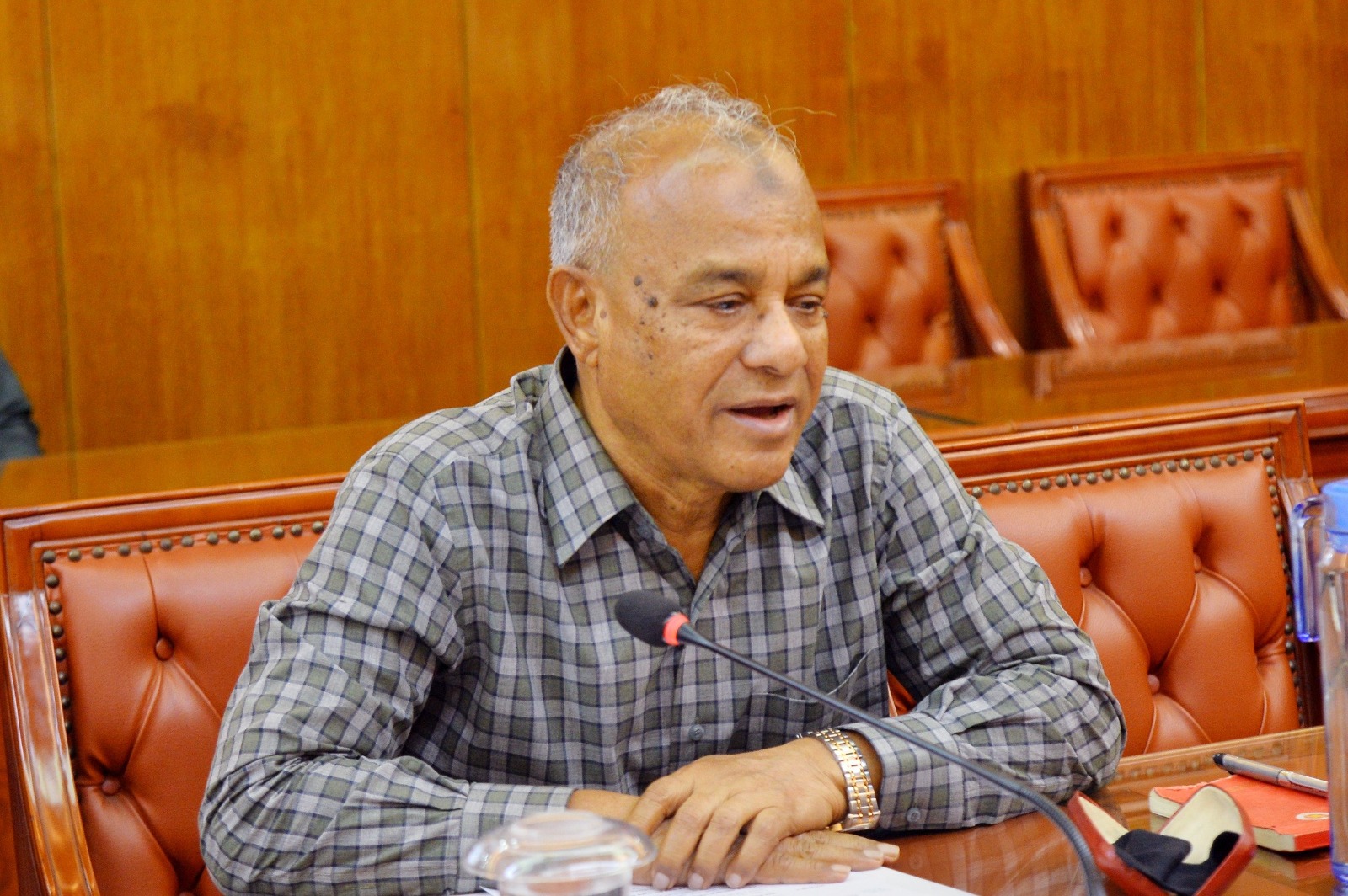 অপরাধীদের কোনো ছাড় দেওয়া হবে না: স্বরাষ্ট্র উপদেষ্টা   