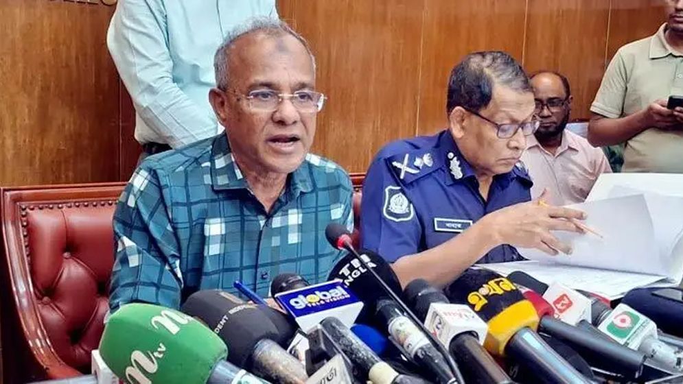 তারেক রহমানের স্বদেশ প্রত্যাবর্তনে সর্বোচ্চ নিরাপত্তা নিশ্চিত করা হবে: স্বরাষ্ট্র উপদেষ্টা