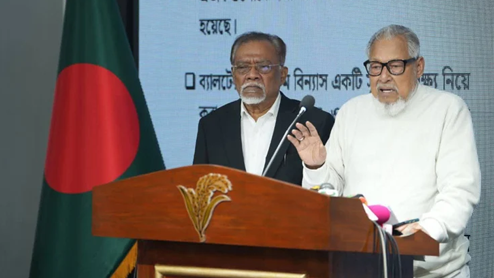 একটি দল বাড়ি বাড়ি গিয়ে এনআইডি ও বিকাশ নম্বর সংগ্রহ করছে: নজরুল ইসলাম খান