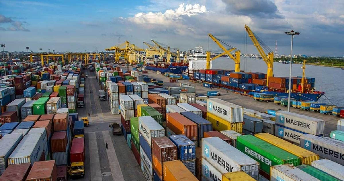 চট্টগ্রাম বন্দরে মদসহ আটক নিরাপত্তা পরিদর্শক মাহতাবকে পদোন্নতি 