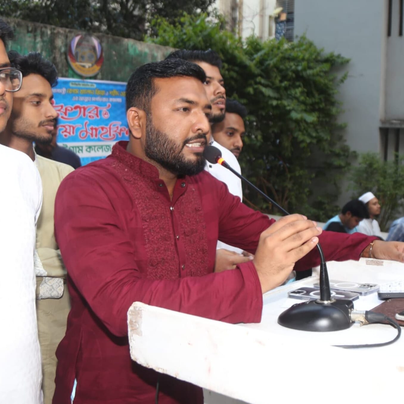 শহীদ ওয়াসিম আকরামের স্মরণে চট্টগ্রাম কলেজ ছাত্রদলের ইফতার ও দোয়া মাহফিল