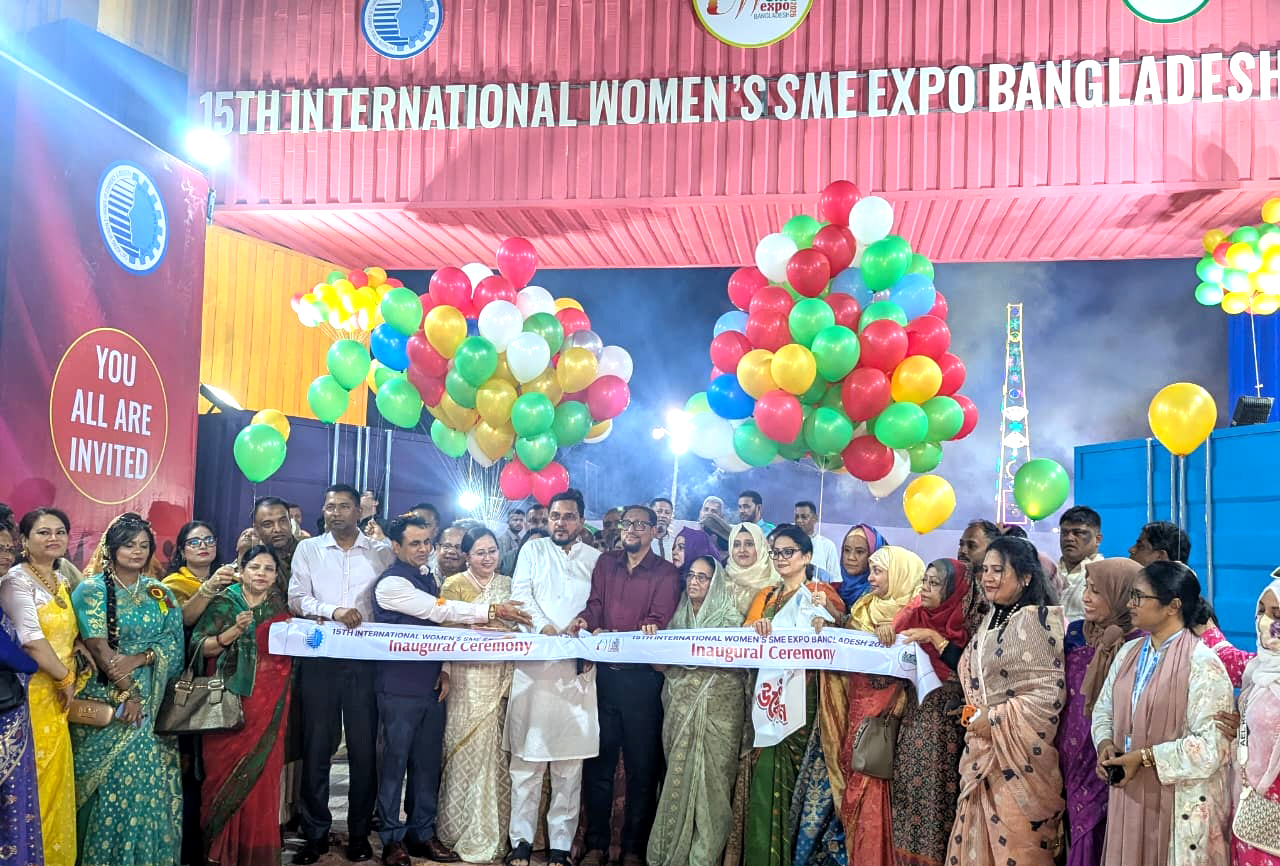 চট্টগ্রামে জমকালো আয়োজনে ওমেন্স এসএমই মেলা শুরু
