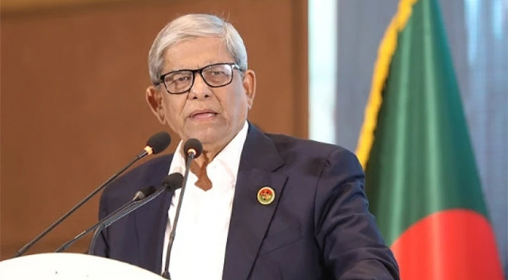 দেশের ২৩তম রাষ্ট্রপতি হিসেবে শপথ নিলেন মির্জা ফখরুল ইসলাম আলমগীর