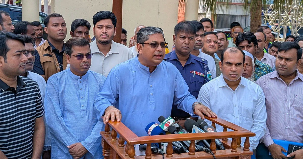 ‘জুলাই স্মৃতিস্তম্ভ উদ্বোধনী অনুষ্ঠান নিয়ে ধোঁকাবাজি করেছে বিরোধী দল’  